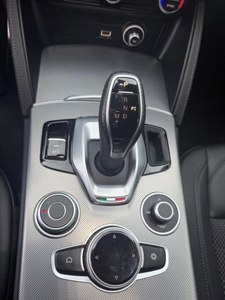 Alfa Romeo Stelvio 2022