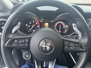 Alfa Romeo Stelvio 2022