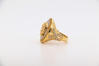 SELLO REDONDO MEDUSA NACAR GRECA Y CIRCONITAS