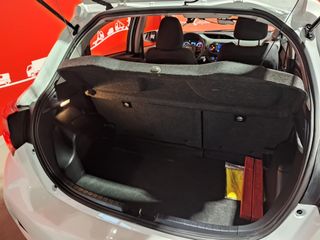 Toyota Yaris 1.5 100H Active 74 kW (100 CV)