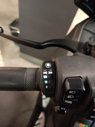 Yamaha XMAX 300 Negra/Gris