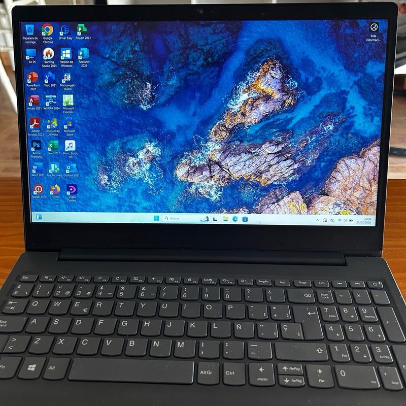 Lenovo i7 10ª Gen-SSD 256GB- Rápido y Como Nuevo.. afbeelding 2
