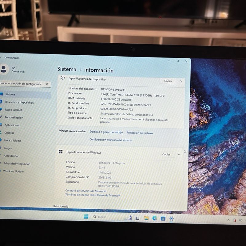 Lenovo i7 10ª Gen-SSD 256GB- Rápido y Como Nuevo.. afbeelding 4