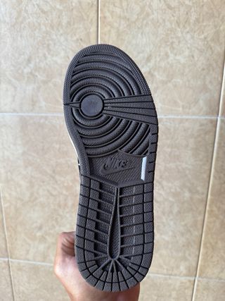 Nike Air Jordan 1 Low Travis Scott