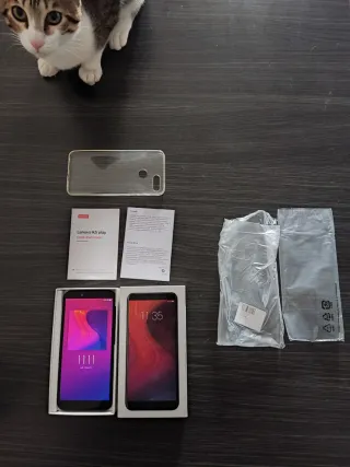 Lenovo K5 Play - Buen estado