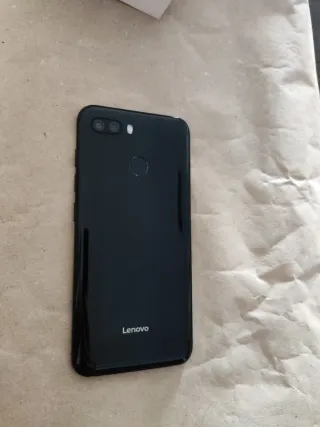 Lenovo K5 Play - Buen estado