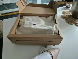 Zapatos Zara Mujer Beige/Rosa Sin Estrenar