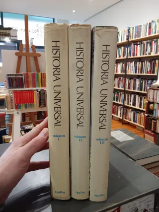 Historia Universal en 3 tomos de Aguilar