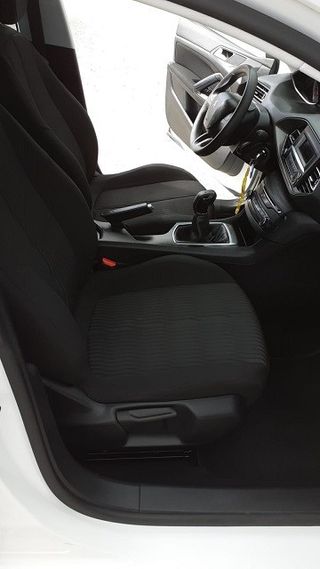 Peugeot 308 SW Access 1.6 BlueHDI 100