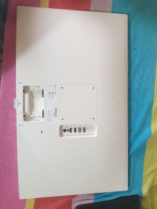 Monitor LG Smart 27 Full HD Bianco