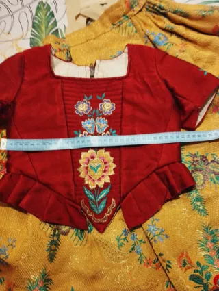 Falda y corpiño alicantina indumentaria fallera