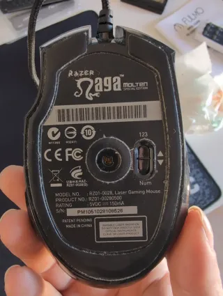 Razer Naga Molten Edición Especial