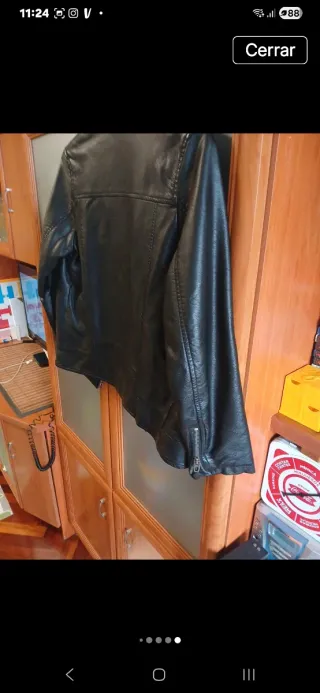 Chaqueta Zara imitación piel niño 10 años