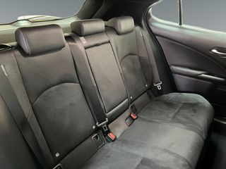 Lexus UX 2.0 250h Premium