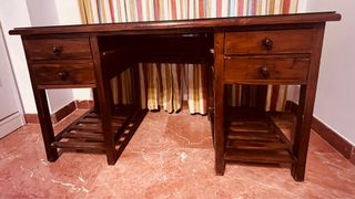Mesa clásica de despacho / escritorio