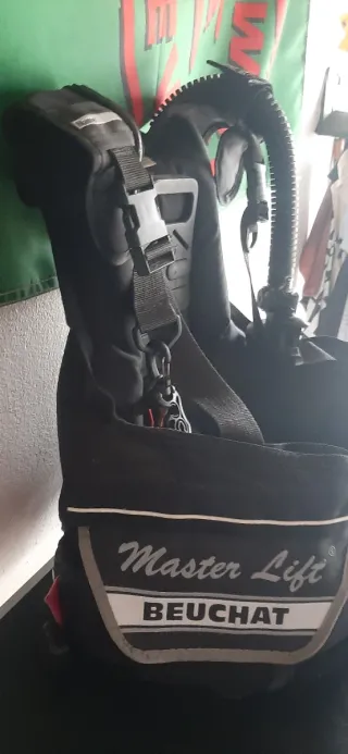 Colete Equilibrador de Mergulho Beuchat M