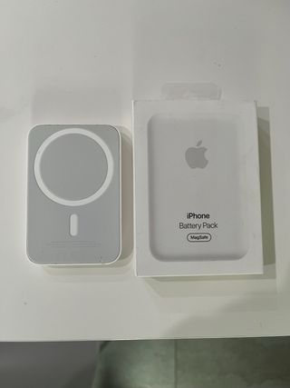 Apple MagSafe Battery Pack