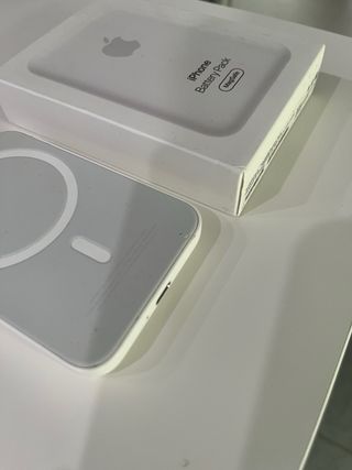 Apple MagSafe Battery Pack