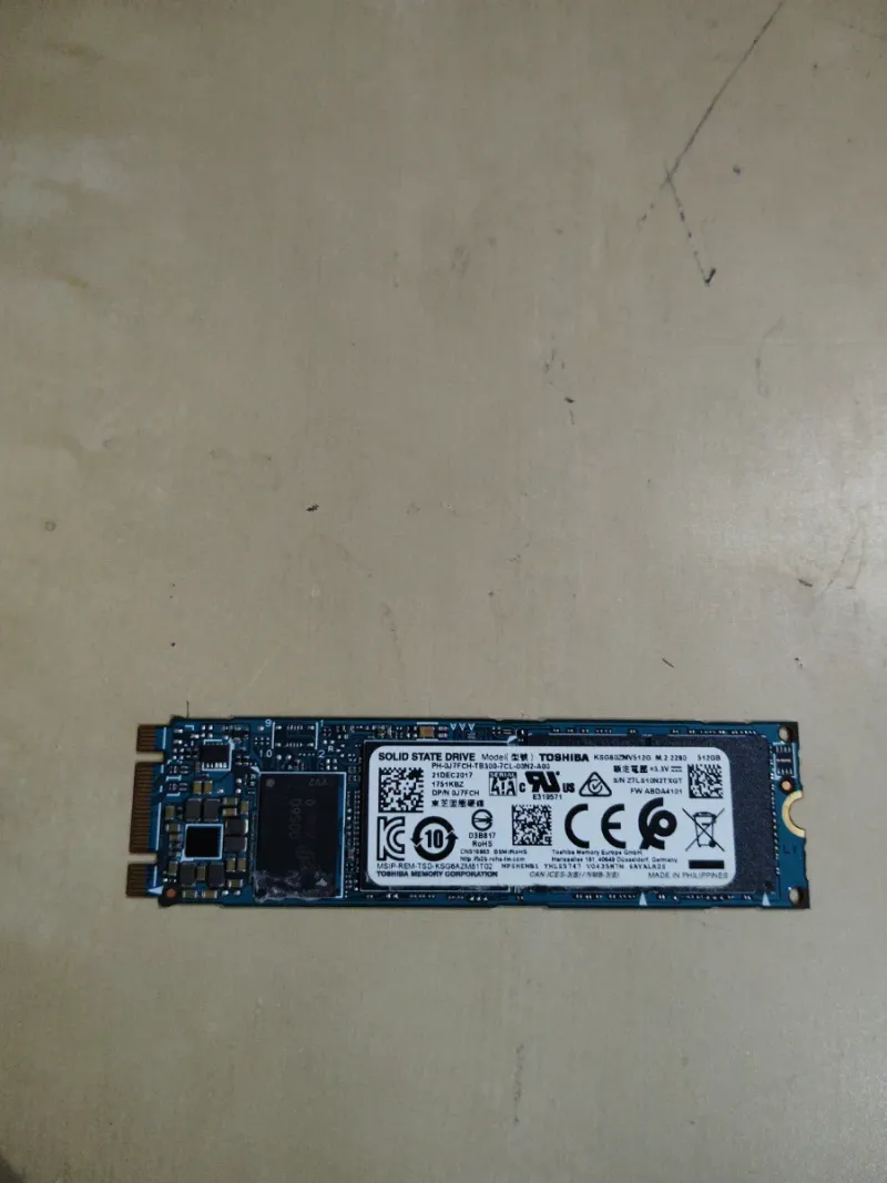 SSD M.2 512GB TOSHIBA