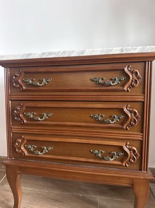 Mesilla antigua madera y mármol