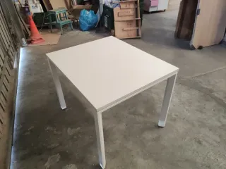 Mesa polivalente escritorio ACTIU. Ref MC22