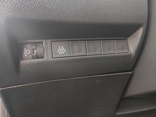 PEUGEOT 208 1.2PURETECH ALLURE 101cv