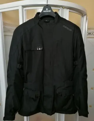 Chaqueta de moto BERING negra
