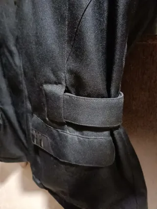 Chaqueta de moto BERING negra