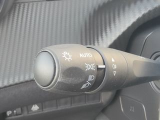 PEUGEOT 2008 II 1.2 PURETECH ALLURE AUTO 130