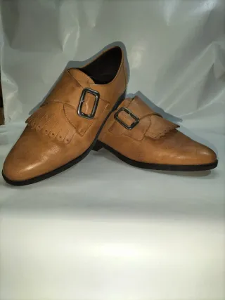 Zapato Pitillos Hebilla Marrón