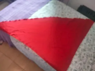 Pañuelo grande rojo y morado