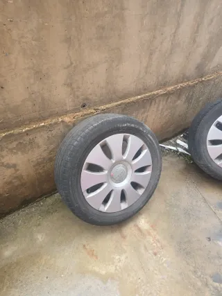 Llanta Audi 5x112 16 con Neumático