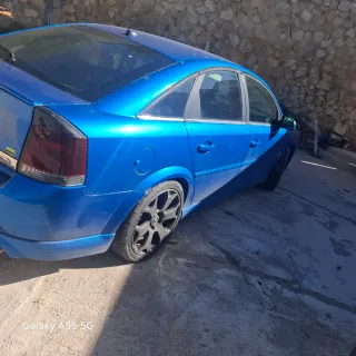 Opel Vectra 2004