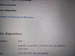 PC MSI Modello 17F3 Argento