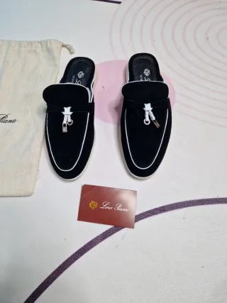 Mocasines Loro Piana negros