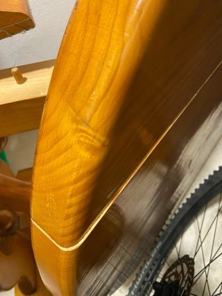 Mesa de madera maciza para reparar