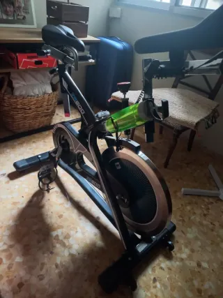 Bicicleta Spinning BH ZS600