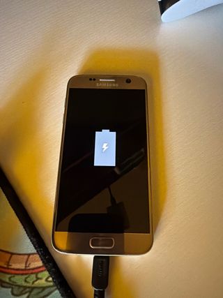 Samsung Galaxy S7 Dorado