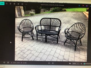 Sofá y 2 sillones de mimbre