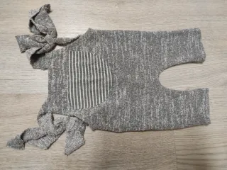 Set di abbigliamento neonato all'uncinetto