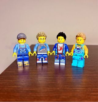 Lotto figure  compatibili con lego