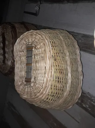 Cestas de mimbre y caña