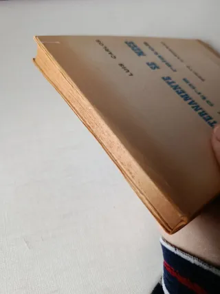 Libro Que eternamente se mece Luis Benito Cardenal