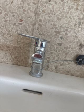 Lavamanos de porcelana