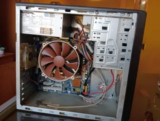 Torre PC Acer Negra/Plateada