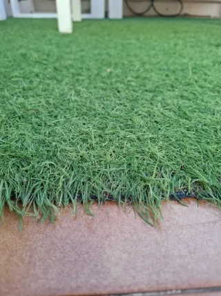 Alfombra césped artificial exterior