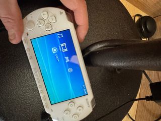 Sony PSP 1004 bianca completa