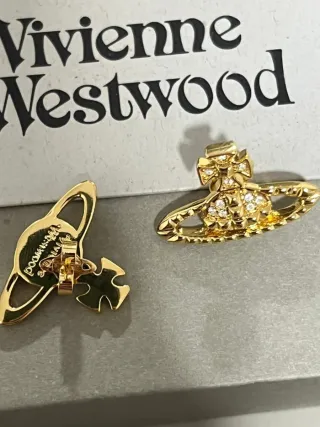 Pendientes Vivienne Westwood Orb Dorados