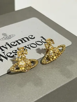 Pendientes Vivienne Westwood Orb Dorados