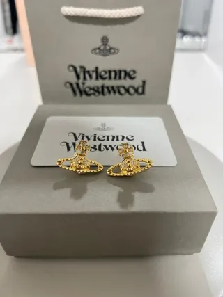 Pendientes Vivienne Westwood Orb Dorados